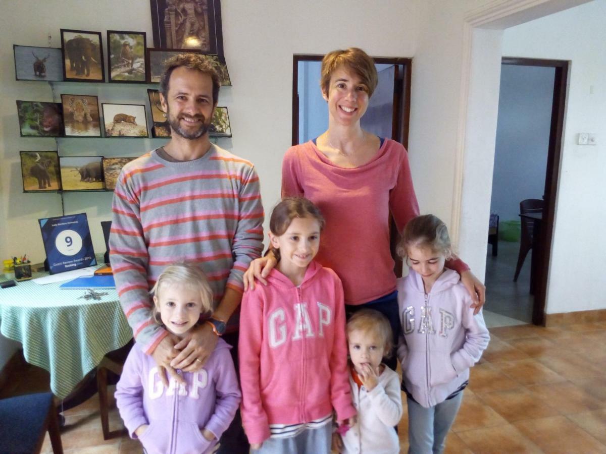 Lady Gordons Homestay Kandy Ngoại thất bức ảnh